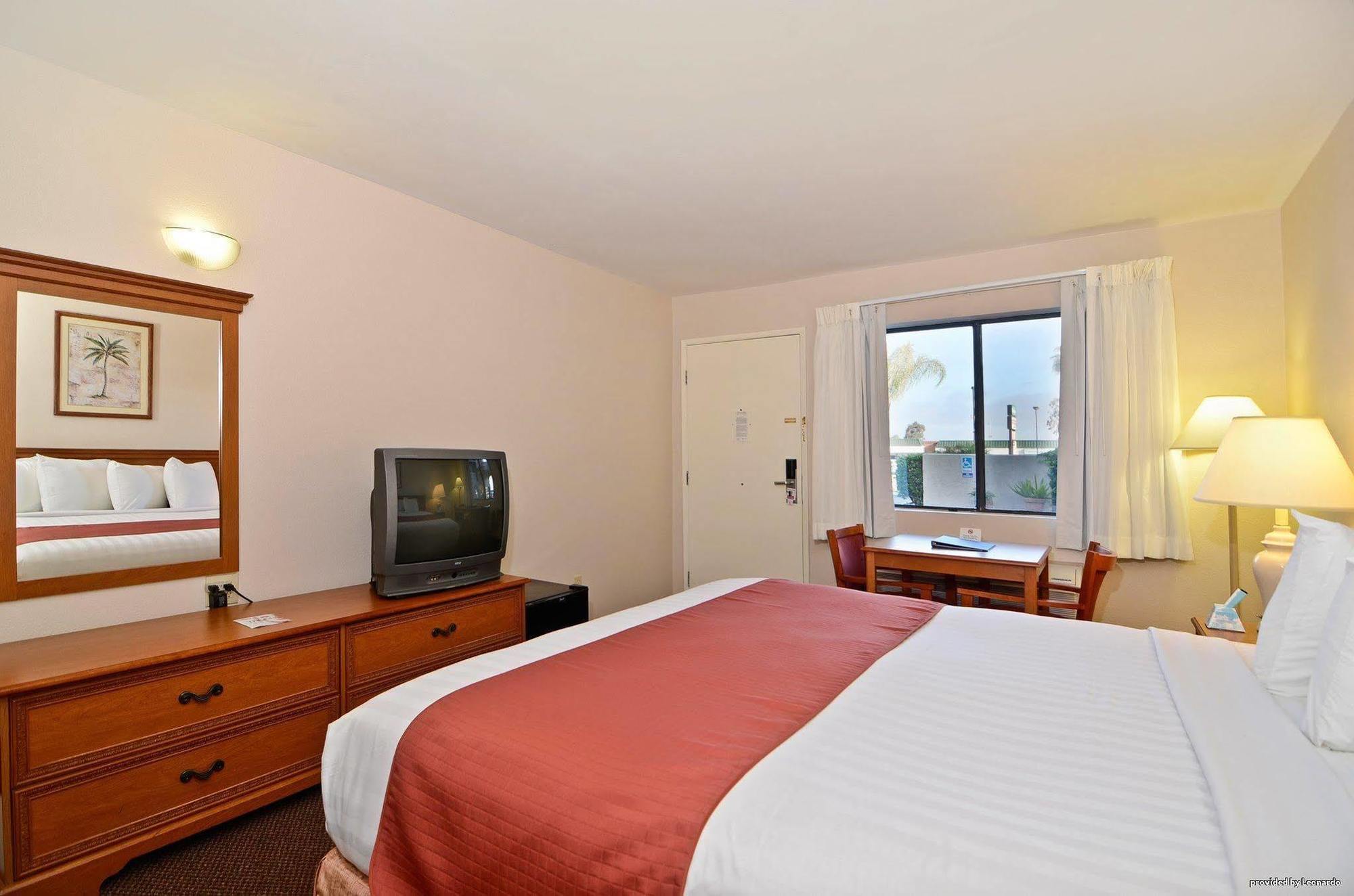 Pleasant Inn San Diego Eksteriør billede